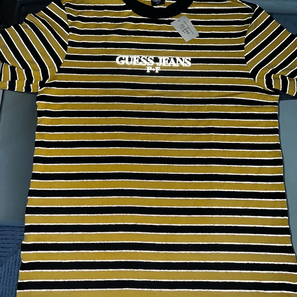 Guess P+F Yellow/Black T-Shirt - Size M (Guess x Places + Faces Collab)